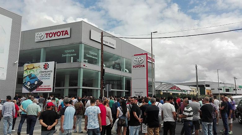 17-07-20 FolgaMetalPiquetesFerrol01.jpg